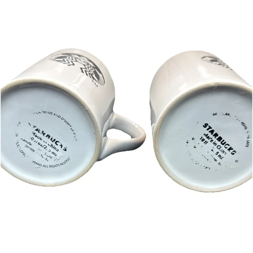 Starbucks 2013 White 14 oz 2 Coffee‎ Mugs Cups Classic Logo Black White Pair